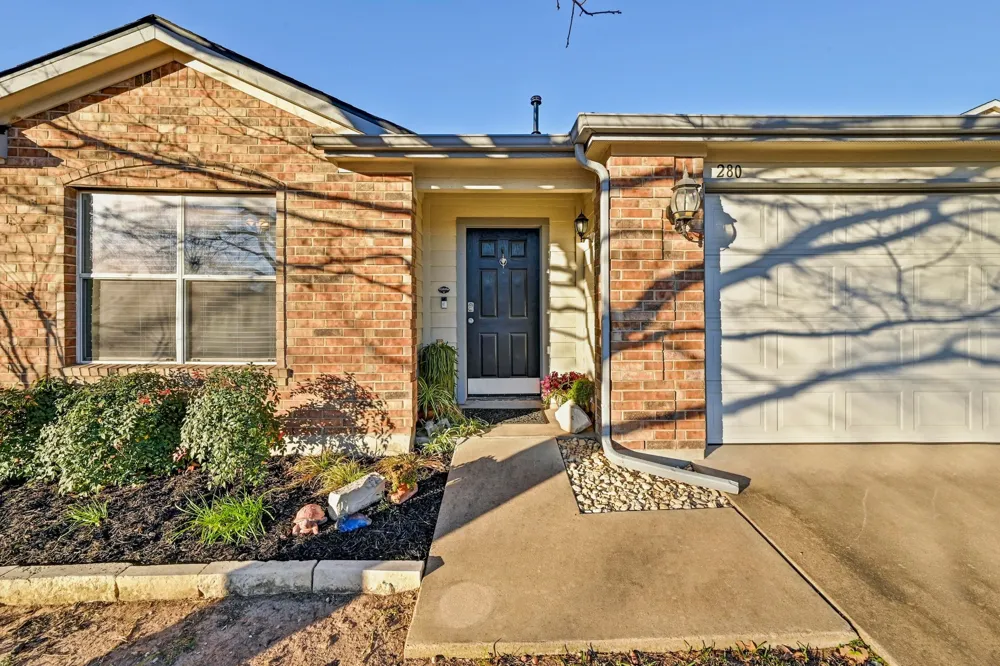280 Spruce Drive Kyle, TX 78640