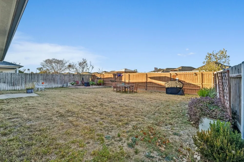 280 Spruce Drive Kyle, TX 78640