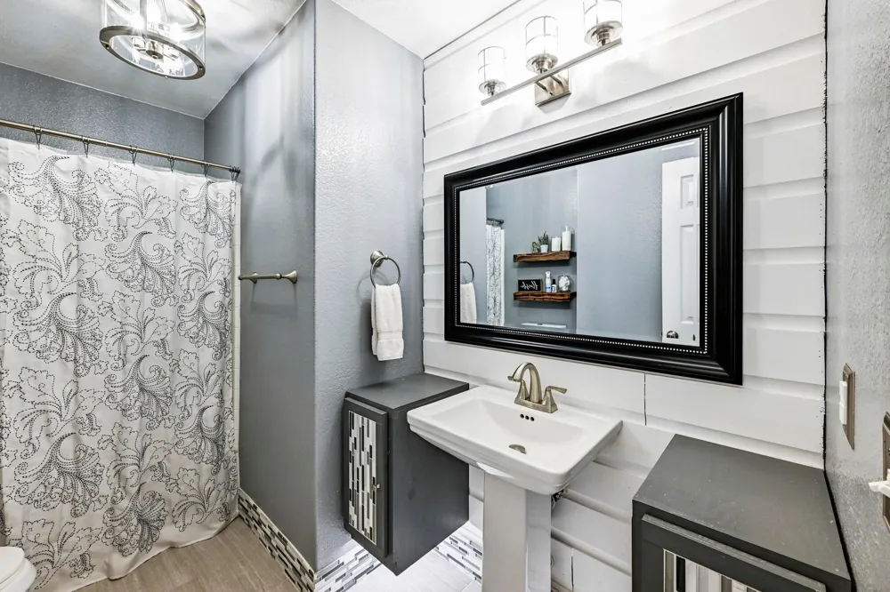 280 Spruce Drive Kyle, TX 78640