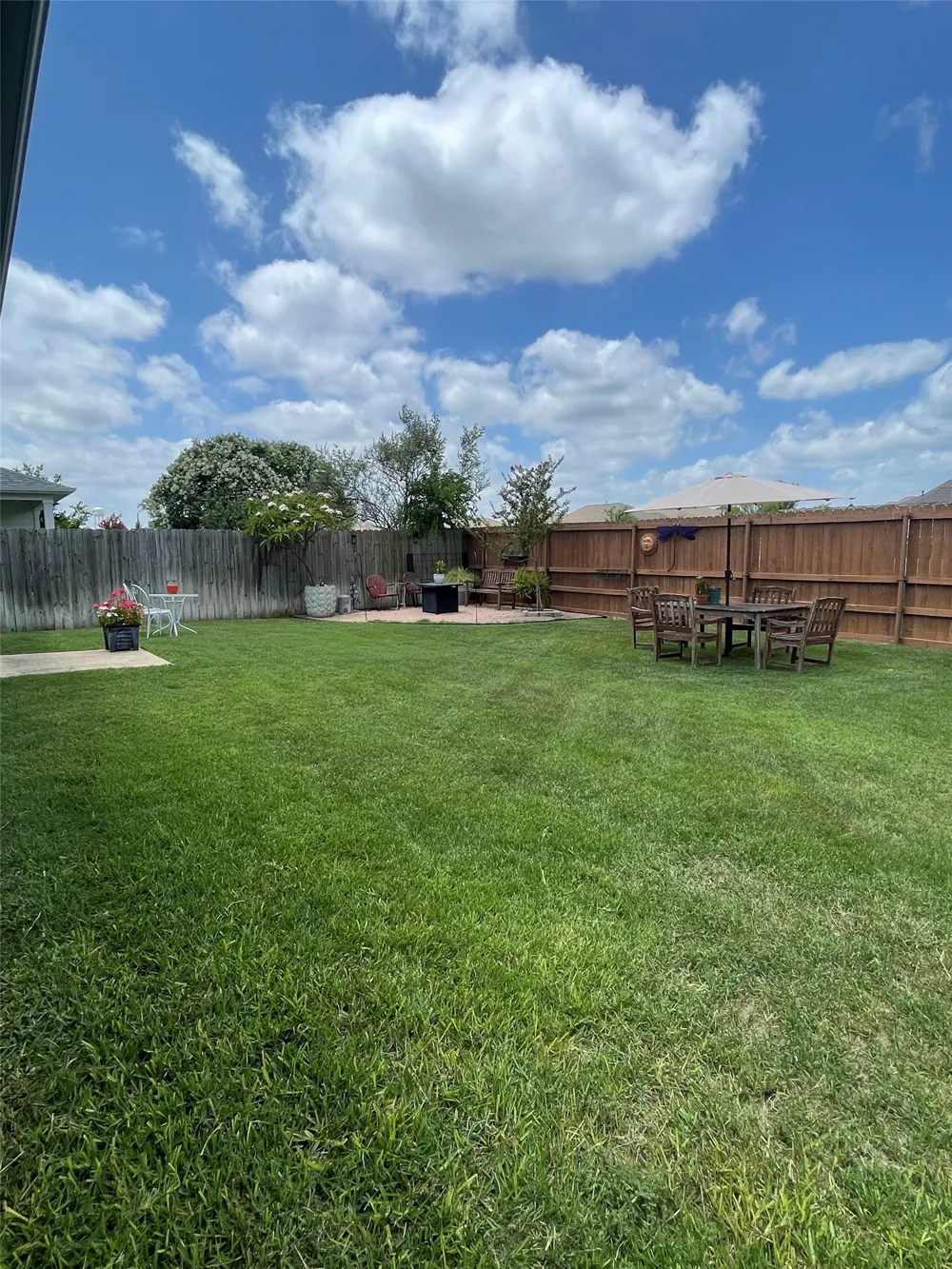 280 Spruce Drive Kyle, TX 78640
