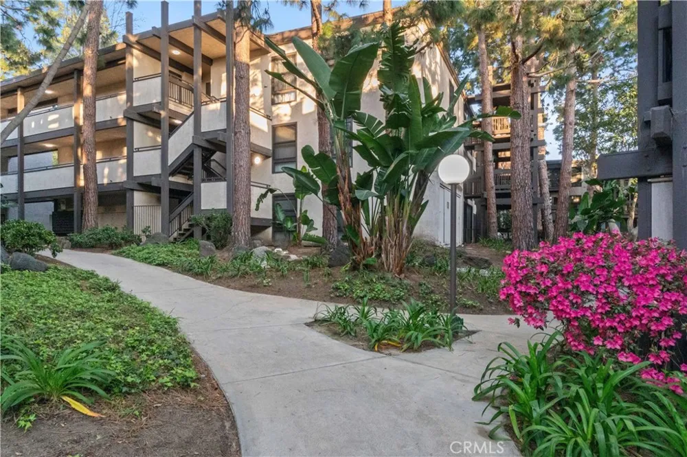 8650 Gulana #C1056 Playa del Rey, CA 90293
