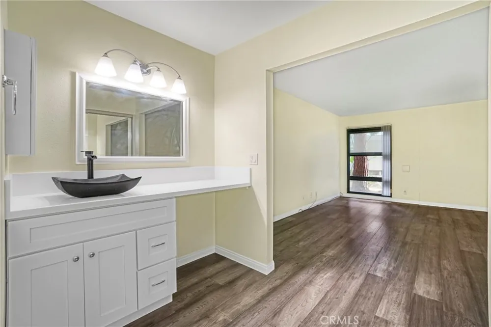 8650 Gulana #C1056 Playa del Rey, CA 90293