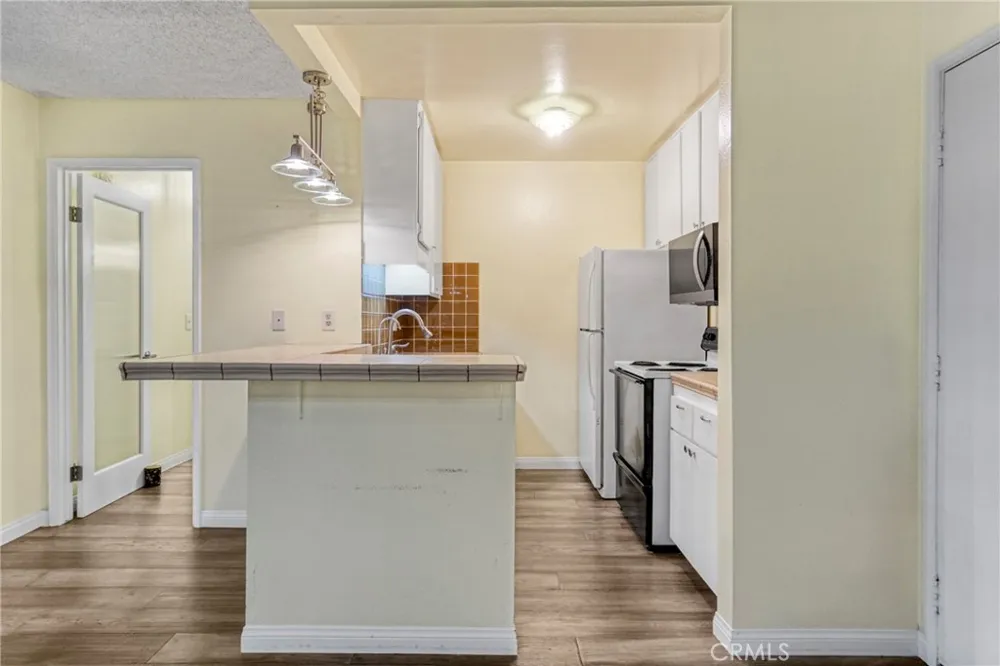 8650 Gulana #C1056 Playa del Rey, CA 90293