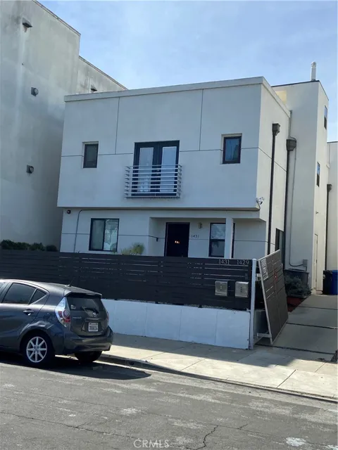 1431 Beacon