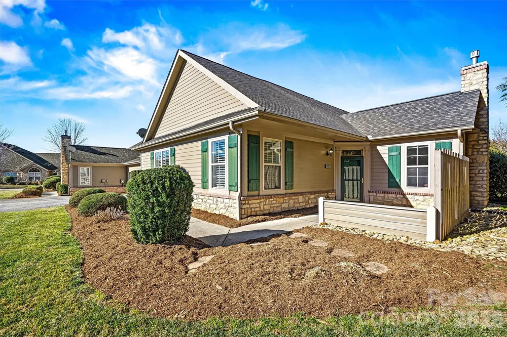 823 Wynnshire Drive #B