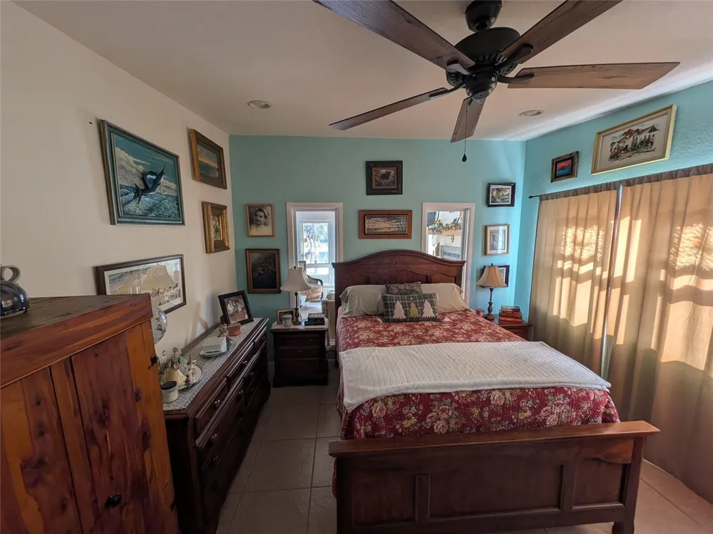 14730 SE 61ST STREET ROAD Ocklawaha, FL 32179