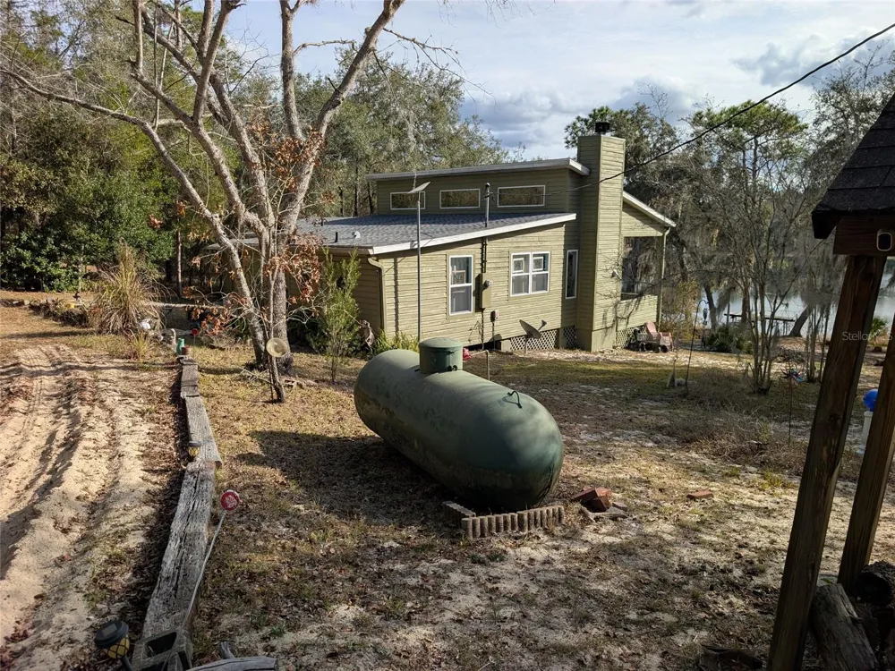 14730 SE 61ST STREET ROAD Ocklawaha, FL 32179