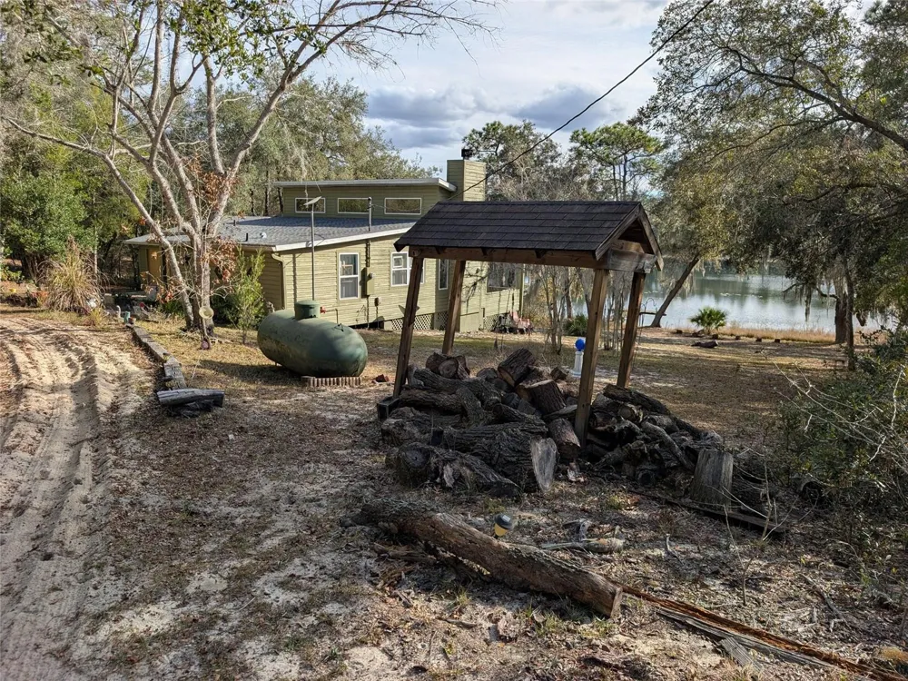 14730 SE 61ST STREET ROAD Ocklawaha, FL 32179