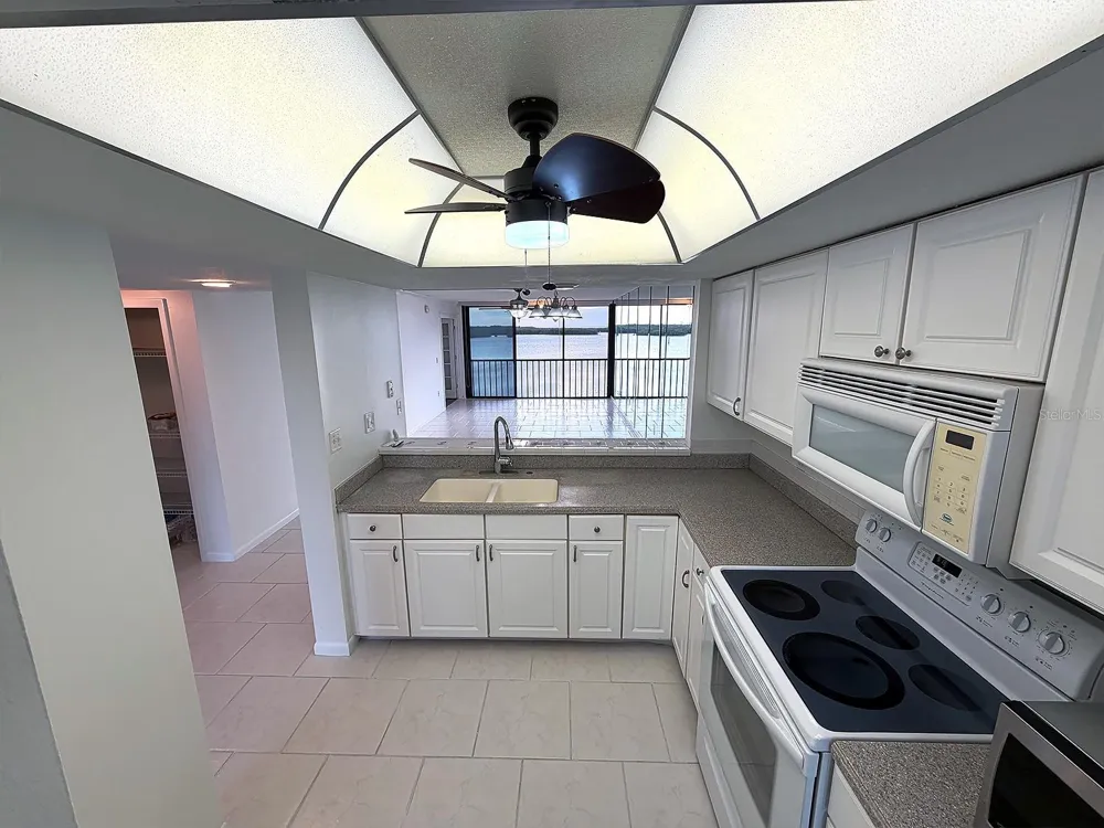 4620 BAY BOULEVARD #1122 Port Richey, FL 34668