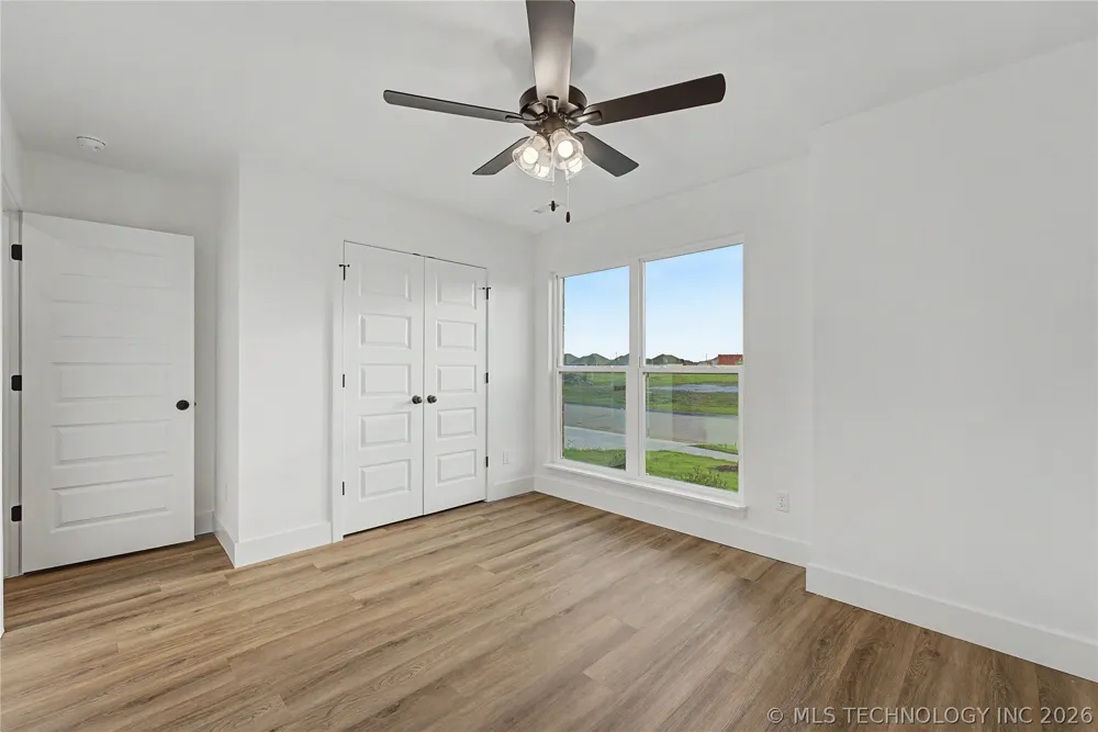 6113 30th Street Broken Arrow, OK 74014