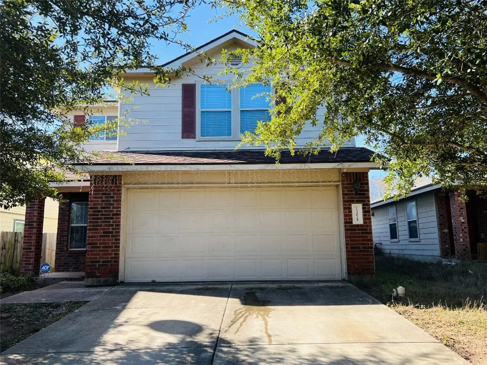 13024 Amaryllis Trail