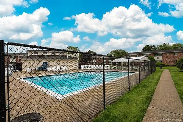 2449 Union Boulevard #24A Islip, NY 11751