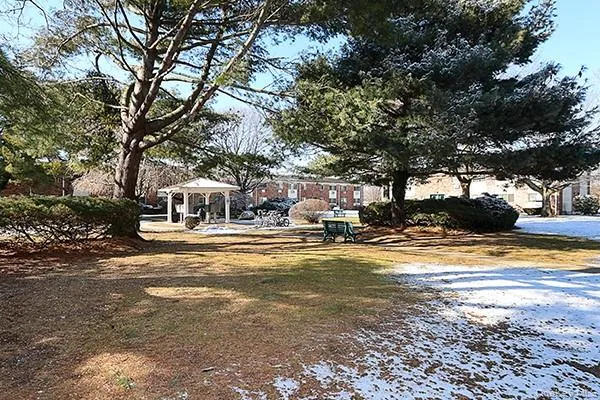 2449 Union Boulevard #24A Islip, NY 11751