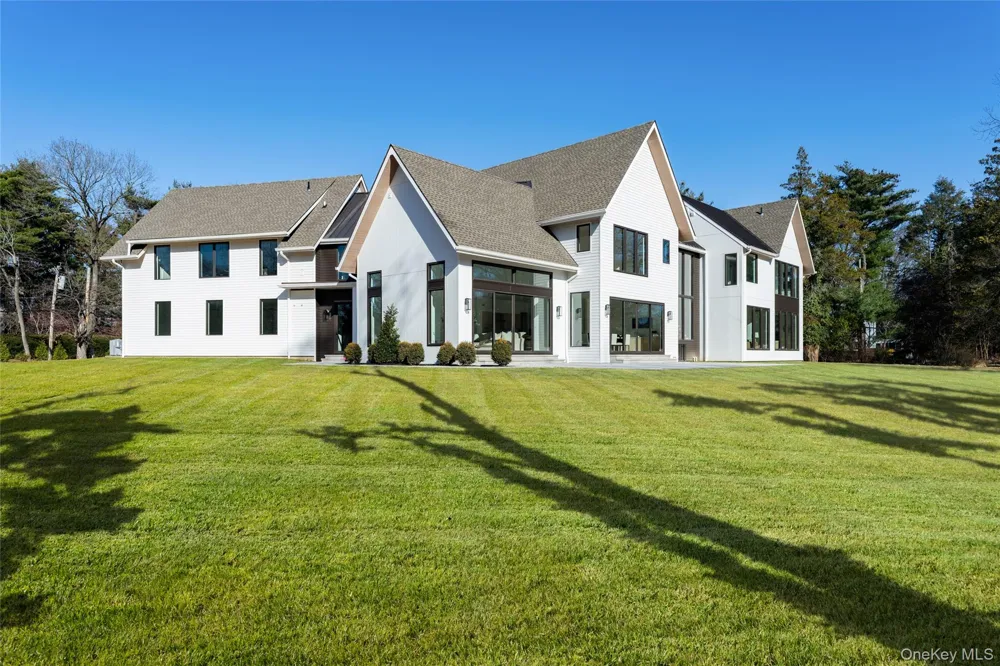 144 Wendover Road Rye, NY 10580