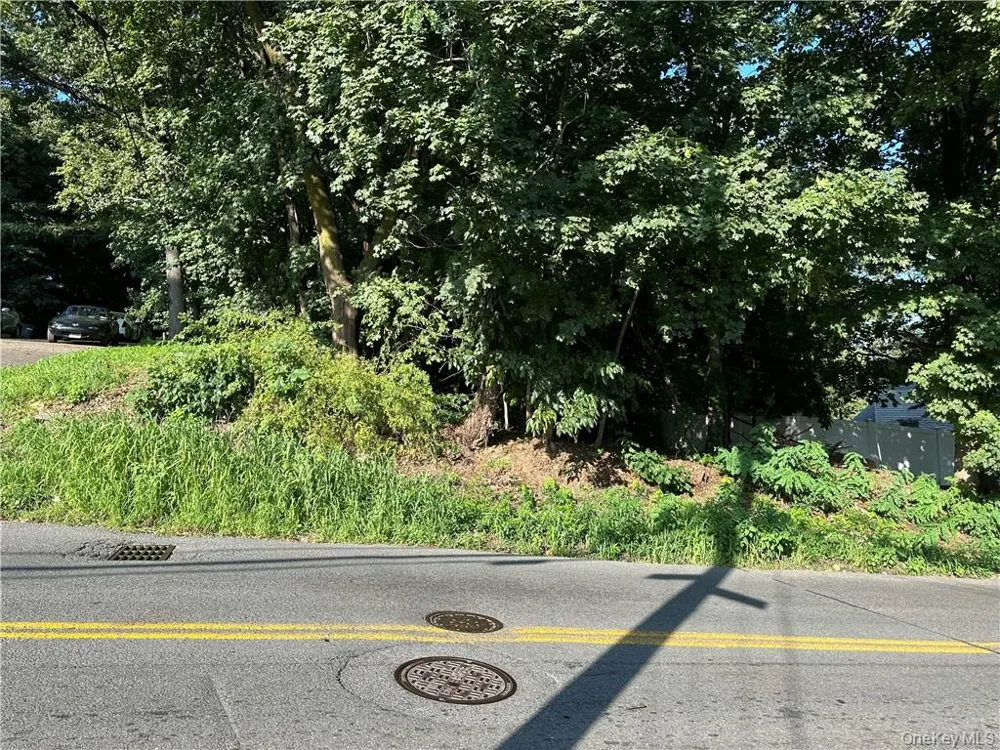 10-13-75 Dickinson Avenue Yonkers, NY 10703