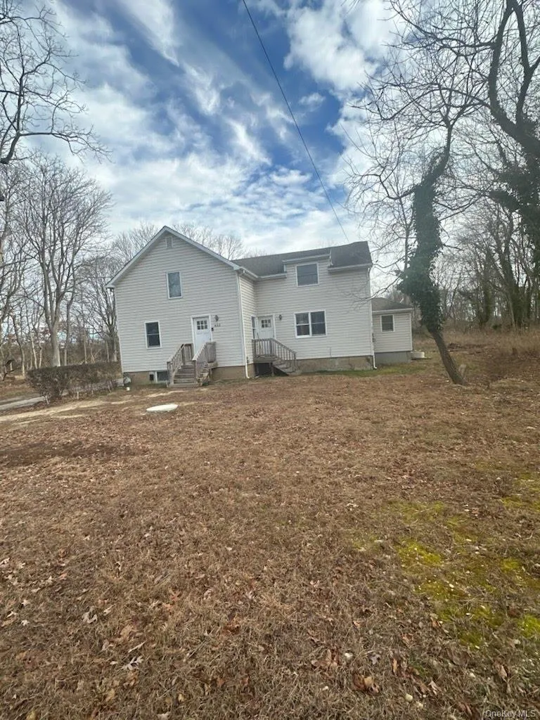493 Munsell Road East Patchogue, NY 11772