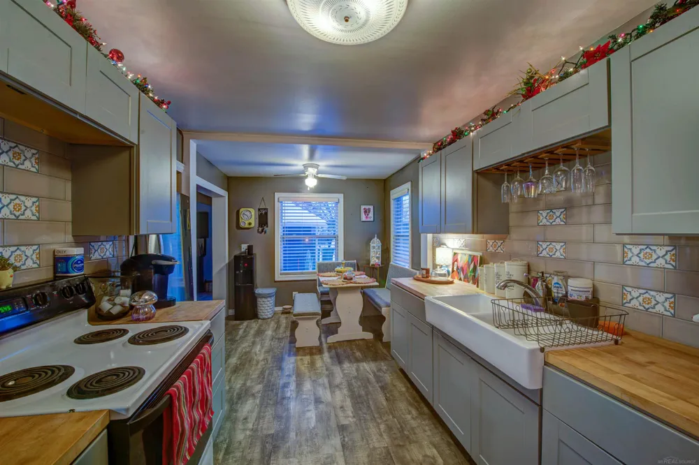 270 W Sanilac Sandusky City, MI 48471