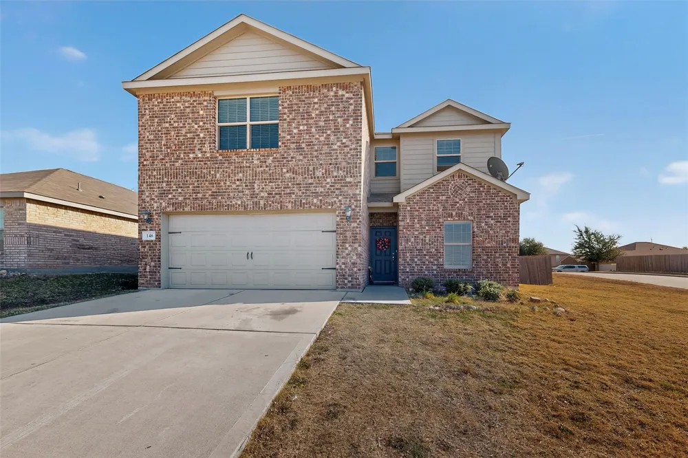 148 Point Rider Road Newark, TX 76071