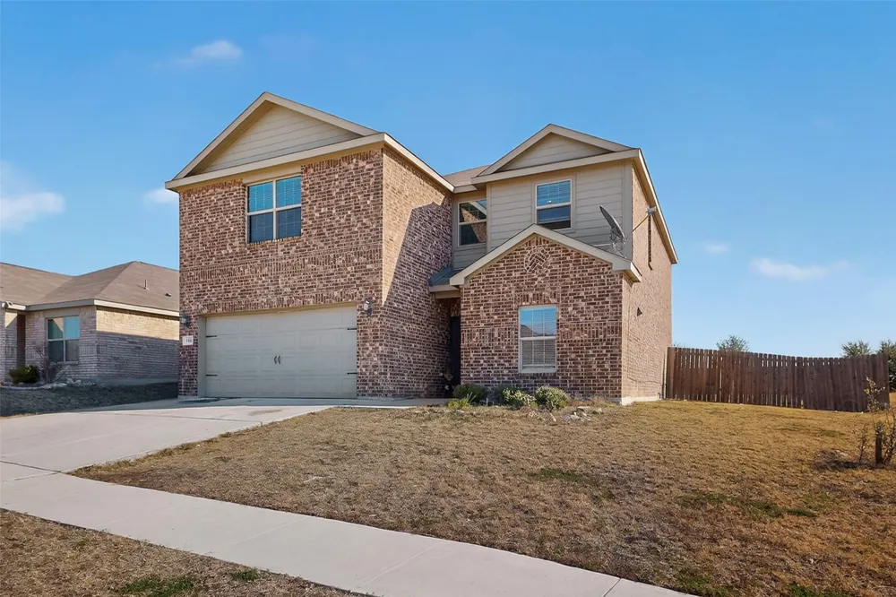 148 Point Rider Road Newark, TX 76071