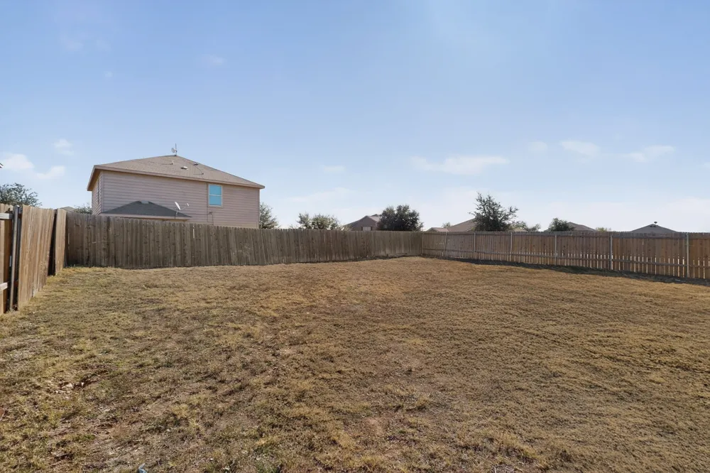 148 Point Rider Road Newark, TX 76071