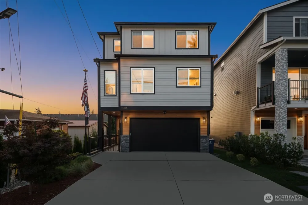 14816 40th Avenue W #4