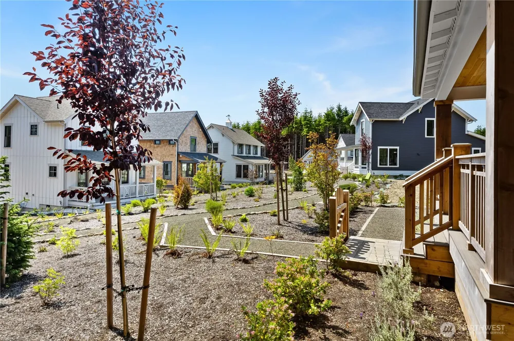 24 Switchback Lane Pacific Beach, WA 98571