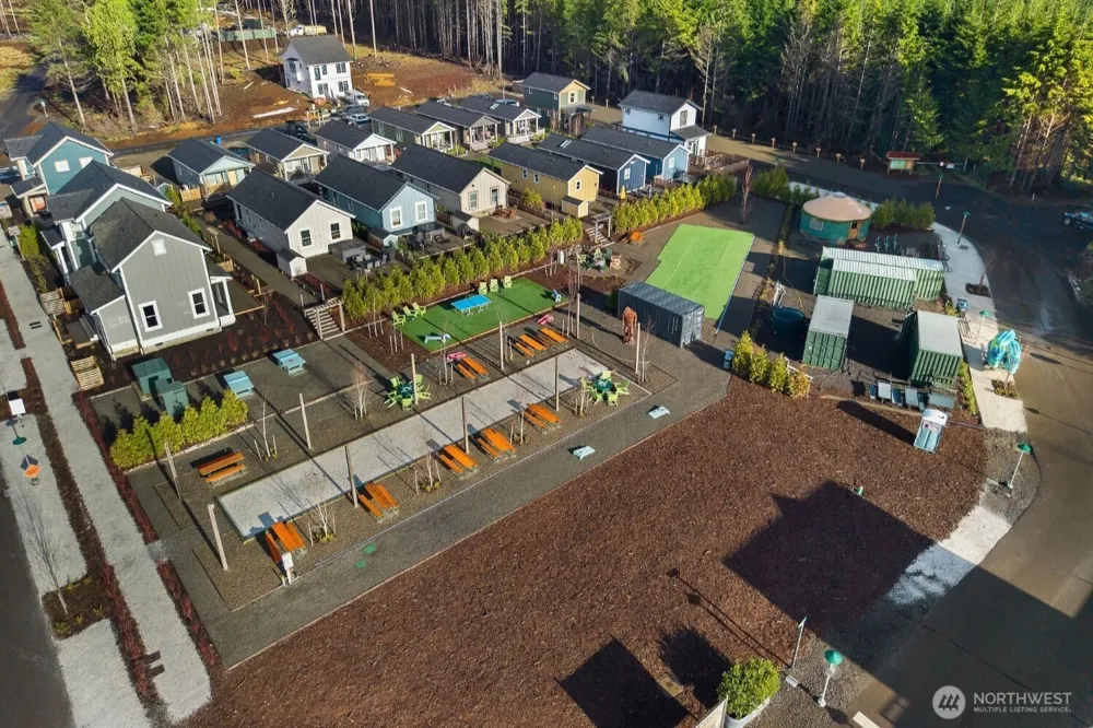 24 Switchback Lane Pacific Beach, WA 98571