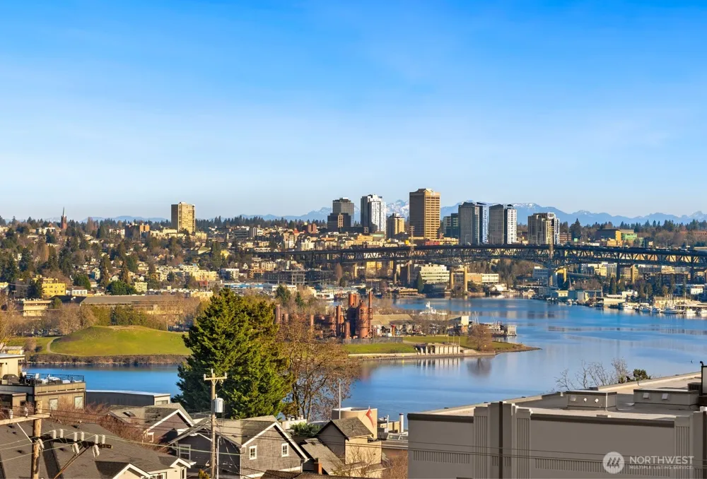 655 Crockett Street #A305