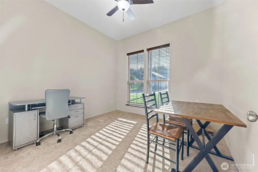 111 1st E South Bend, WA 99586