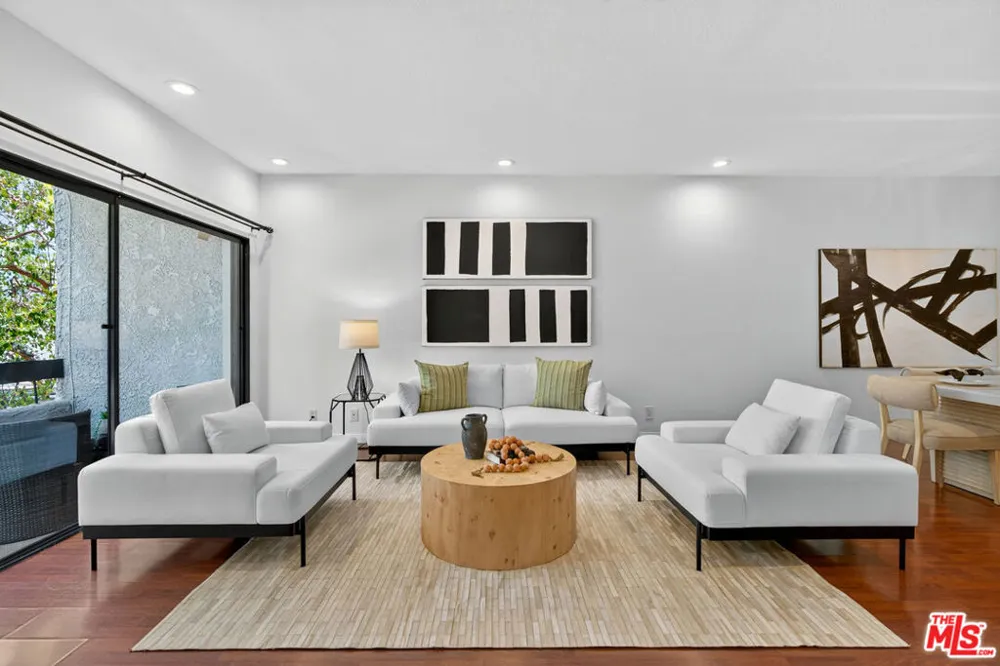 1920 Pandora Avenue #3