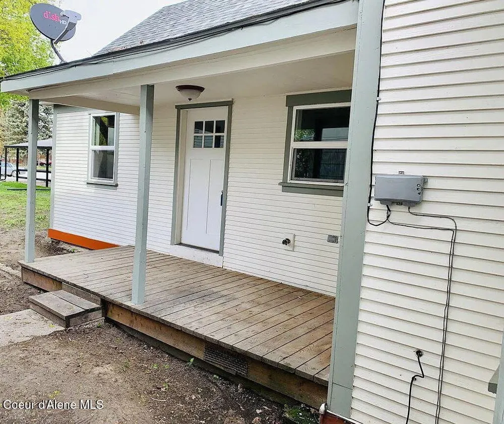 206 W Main Avenue Chewelah, WA 99109