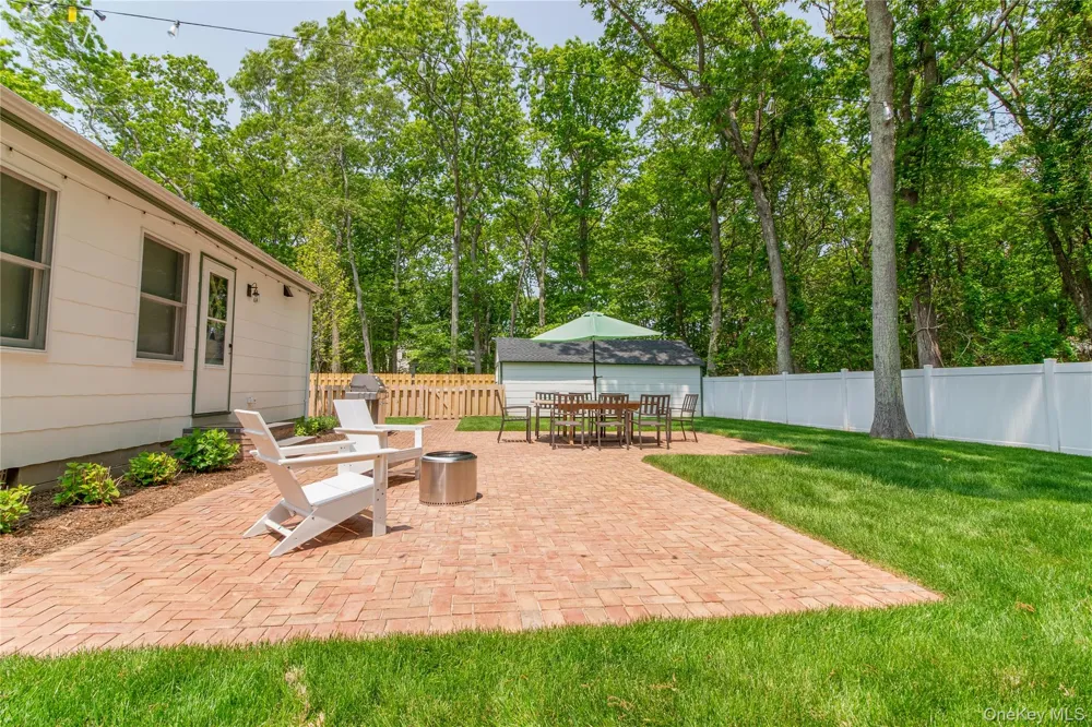 1850 Rocky Point Road East Marion, NY 11939