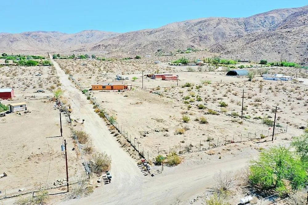 17115 Aqueduct Road Desert Hot Springs, CA 92241