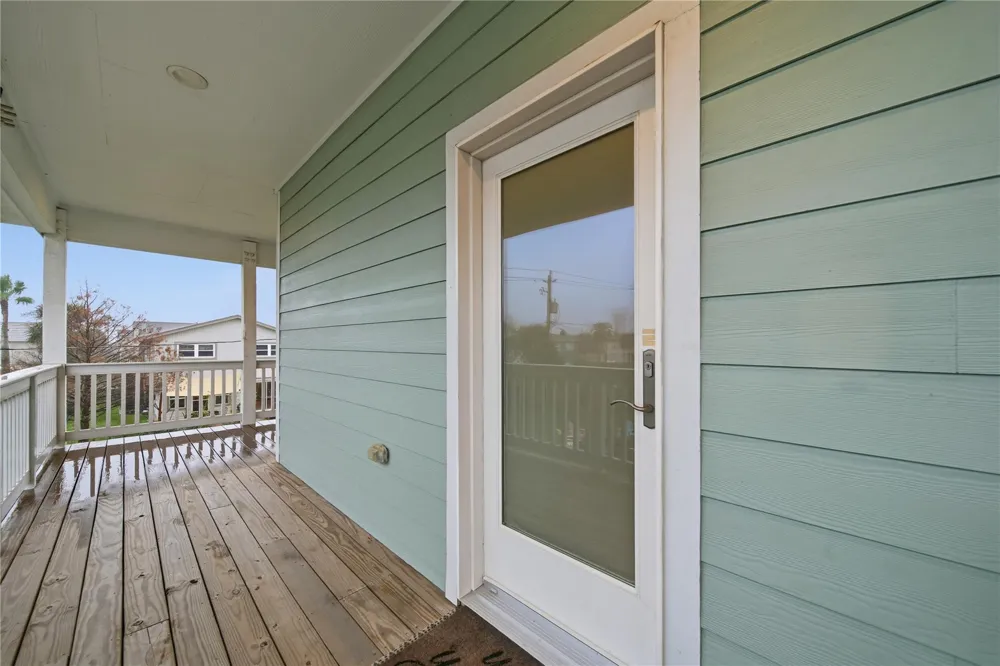 16713 Moby Dick Jamaica Beach, TX 77554