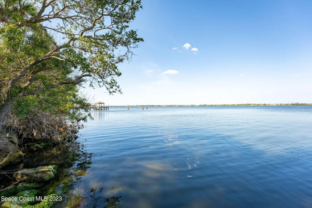 1919 Rockledge Drive Rockledge, FL 32955