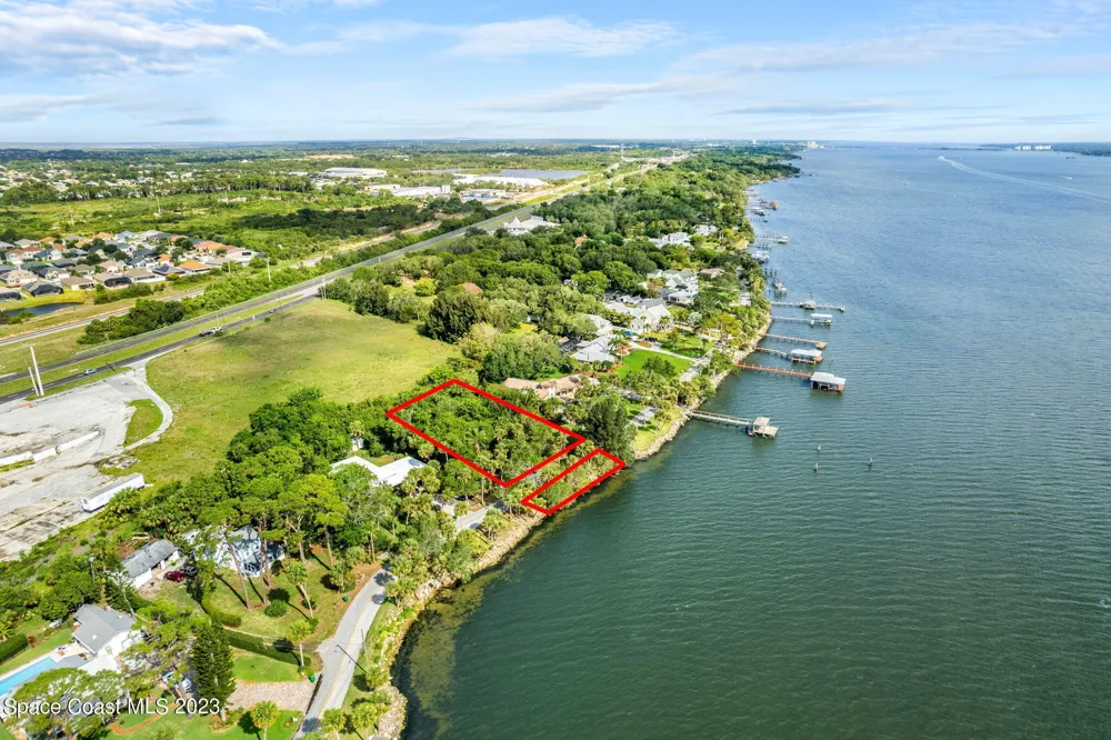 1919 Rockledge Drive Rockledge, FL 32955
