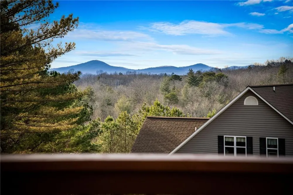 43 Inwood Lane Blairsville, GA 30512