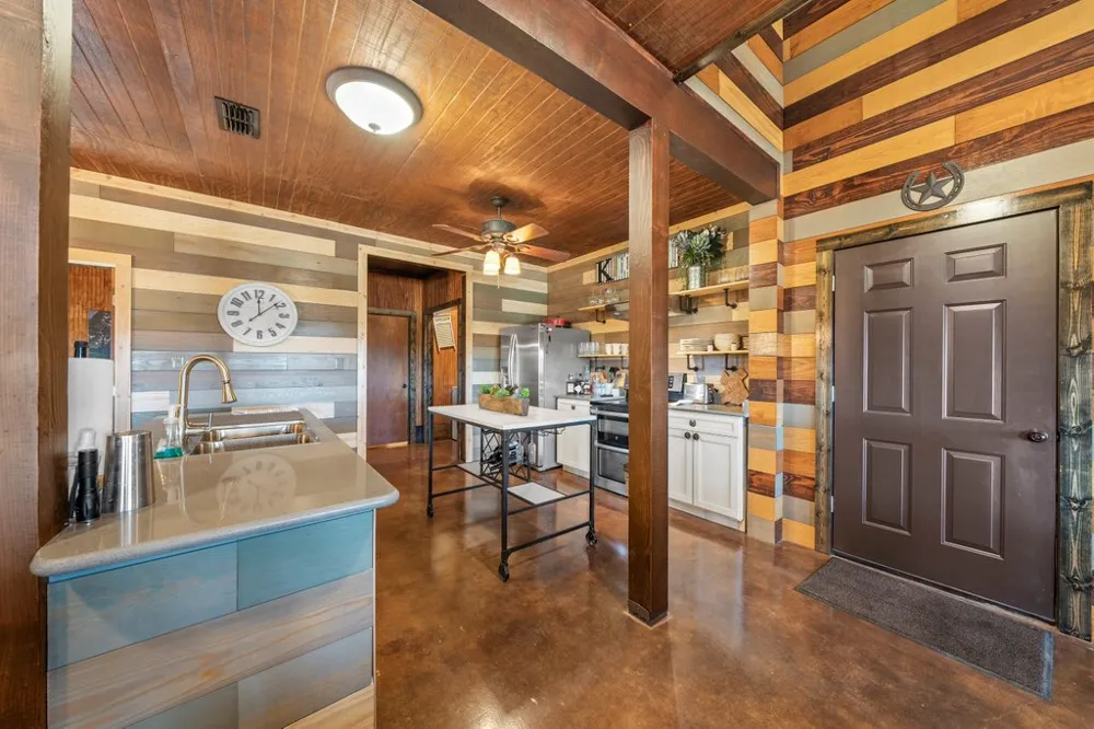 3259 Schumann Road Stonewall, TX 78671