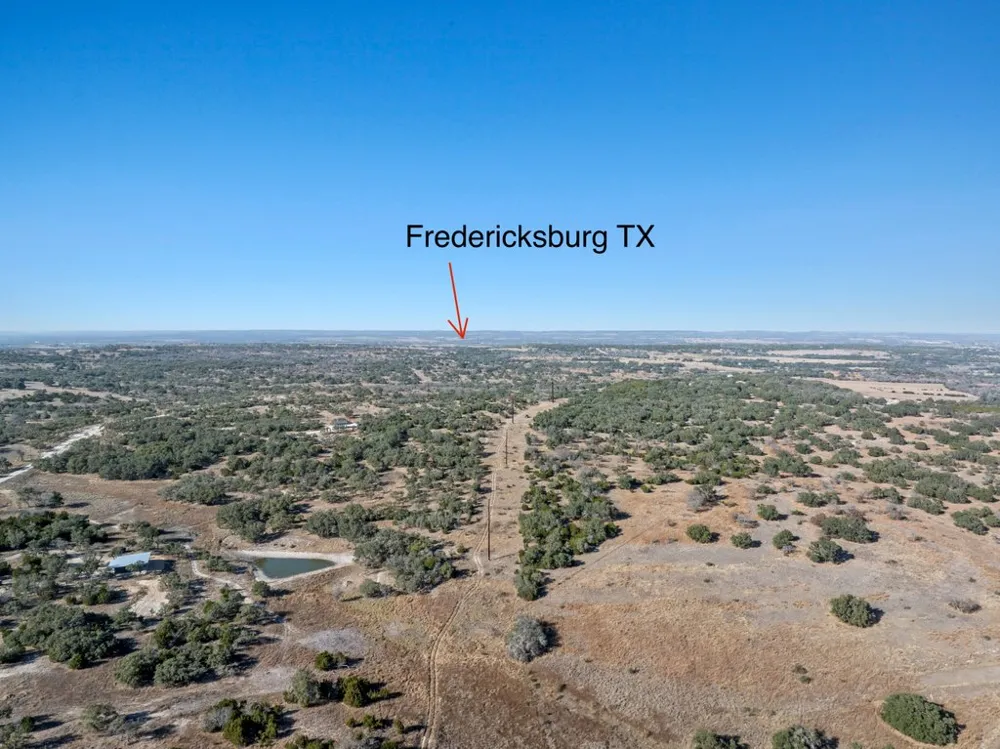 3259 Schumann Road Stonewall, TX 78671