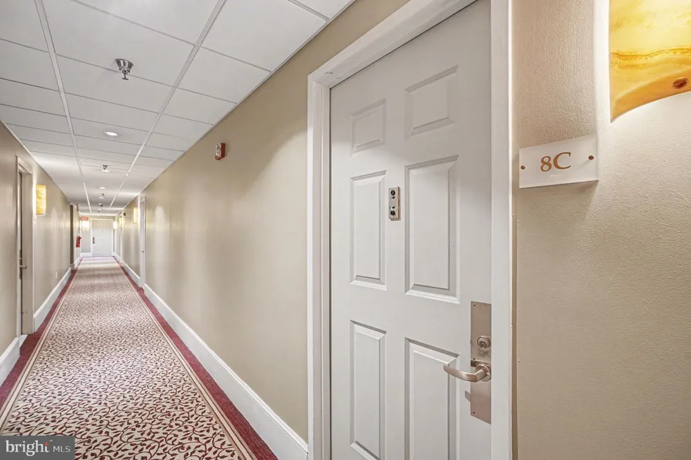 1500 CHESTNUT STREET #8C Philadelphia, PA 19102