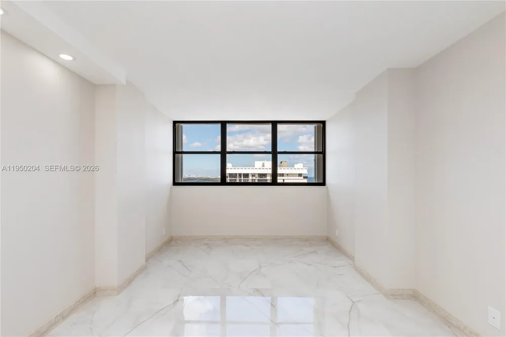 2401 S Ocean Dr #PH-A4 Hollywood, FL 33019
