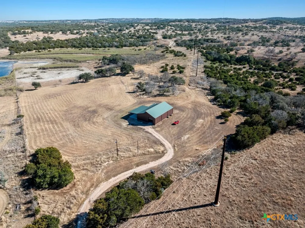 3259 Schumann Road Stonewall, TX 78671