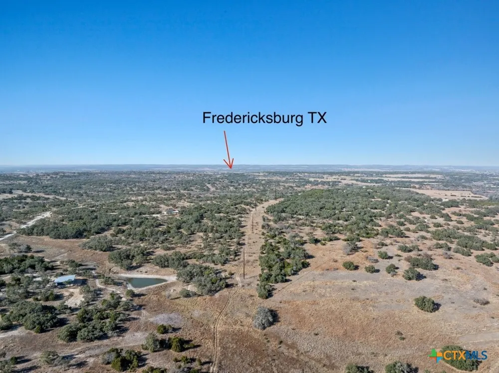 3259 Schumann Road Stonewall, TX 78671