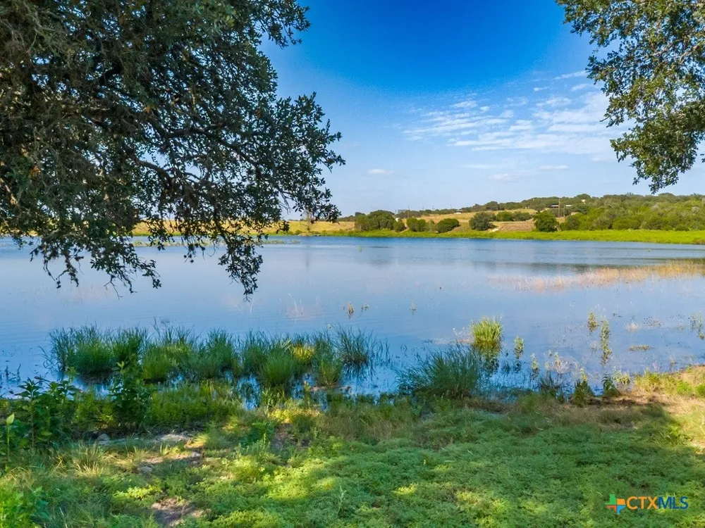 3259 Schumann Road Stonewall, TX 78671