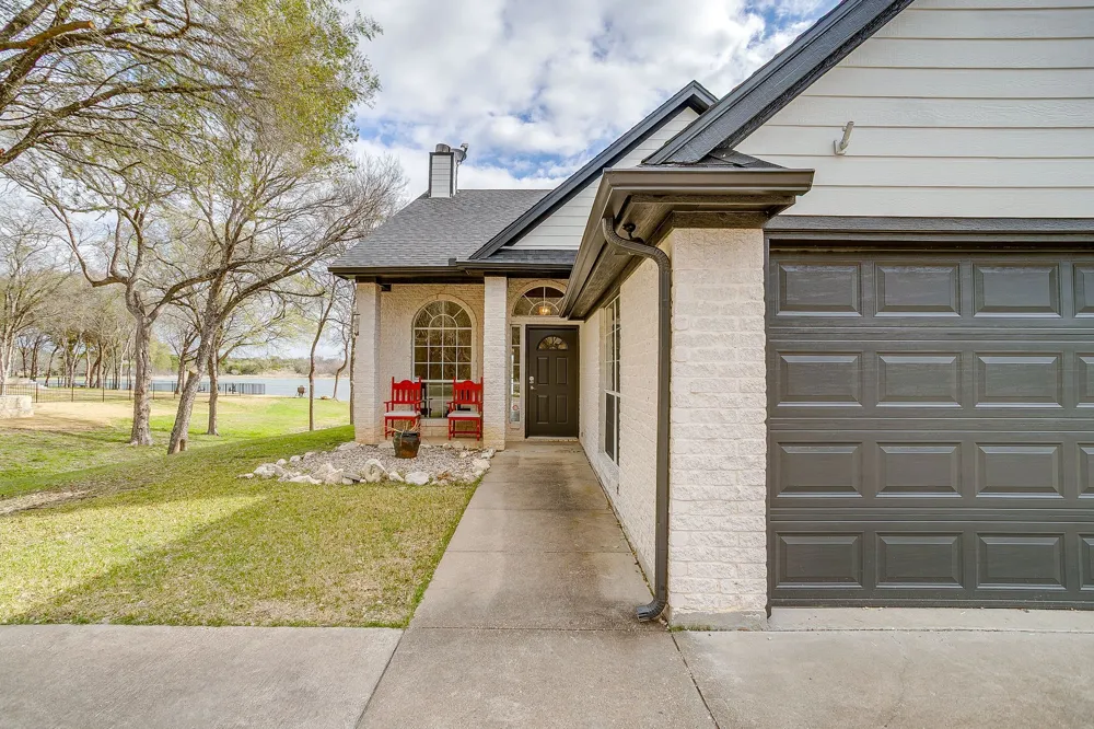 1451 Lakeside Trail Whitney, TX 76692