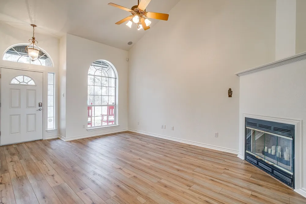 1451 Lakeside Trail Whitney, TX 76692
