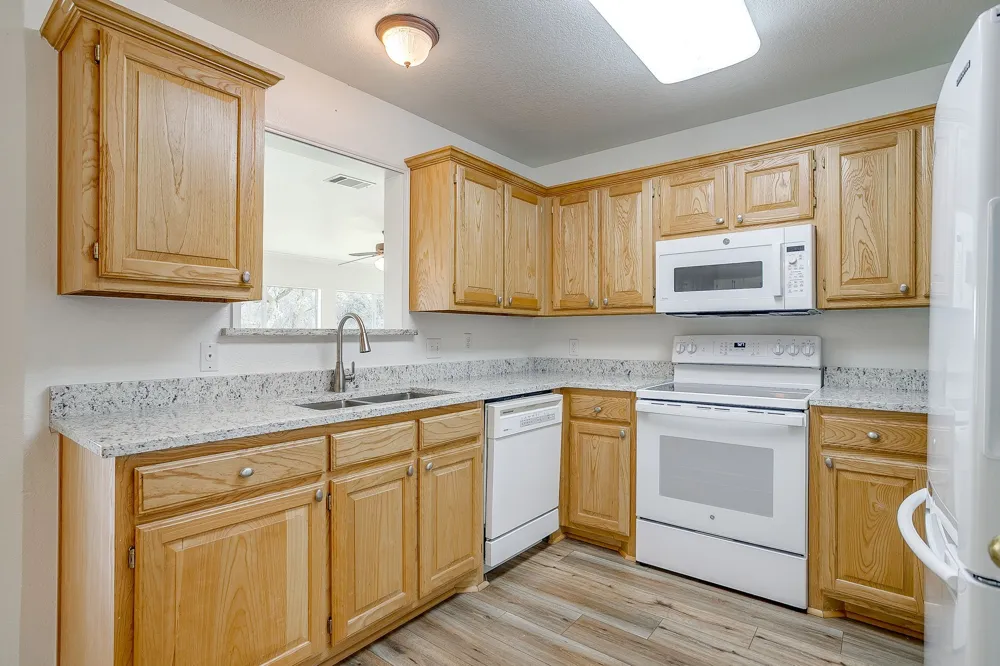 1451 Lakeside Trail Whitney, TX 76692