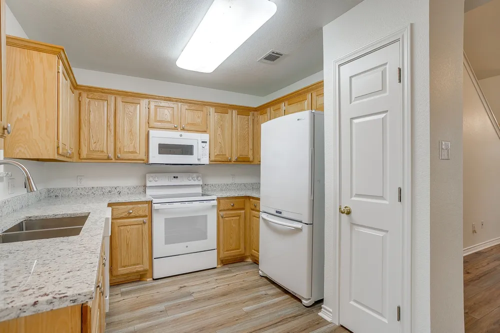 1451 Lakeside Trail Whitney, TX 76692