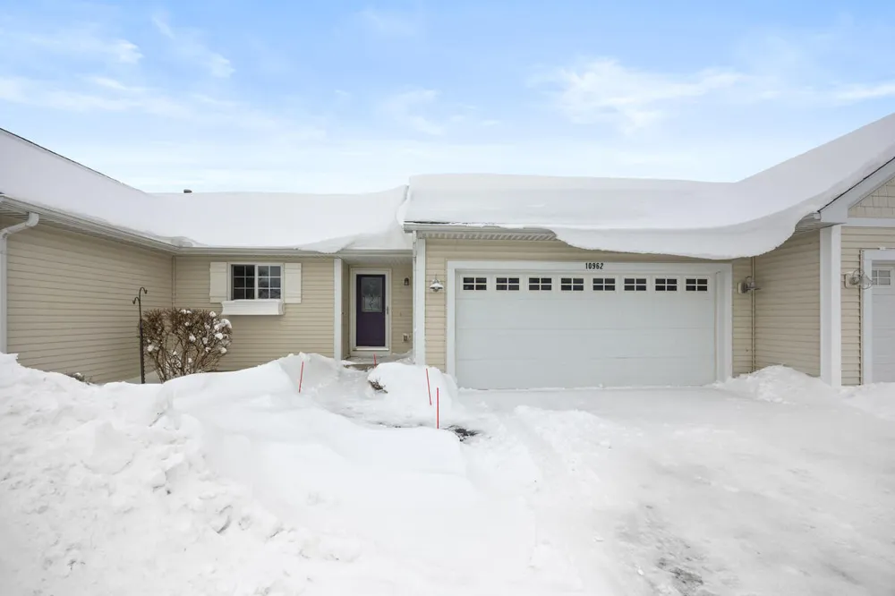 10962 Cranberry Court