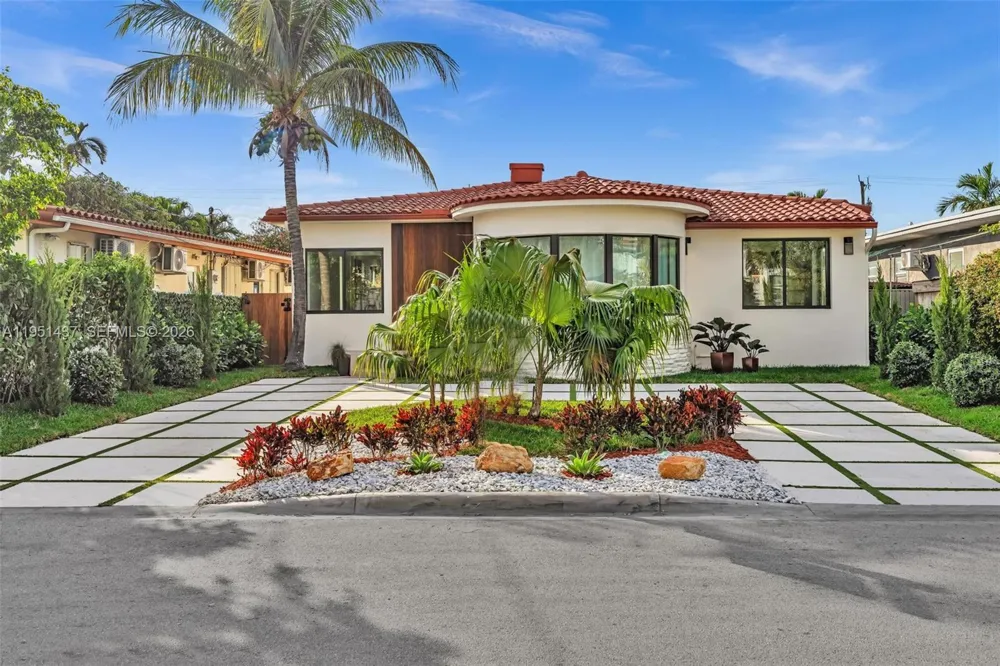 9448 Abbott Ave Surfside, FL 33154
